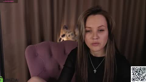 Snapshot of zlata__fox chatting on 16, 5, 2026 Zlata Mon Tue Thu Fri Sun Sa GMT 3 0000pm - 0600pm online show from 16, 5, 2026
