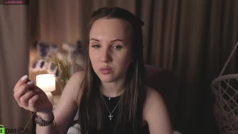 Snapshot of zlata__fox chatting on 8, 6, 2026 Zlata Mon Tue Thu Fri Sun Sa GMT 3 0000pm - 0600pm online show from 8, 6, 2026