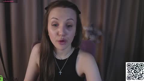 Snapshot of zlata__fox chatting on 10, 6, 2026 Zlata Mon Tue Thu Fri Sun Sa GMT 3 0000pm - 0600pm online show from 10, 6, 2026