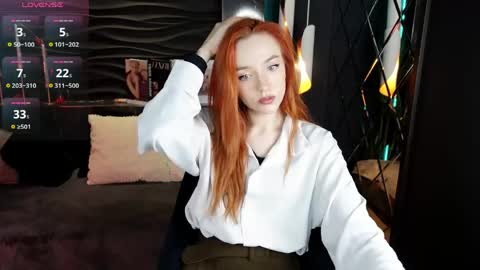 Snapshot of zlata_az chatting on 17, 4, 2026 Zlata online show from 17, 4, 2026