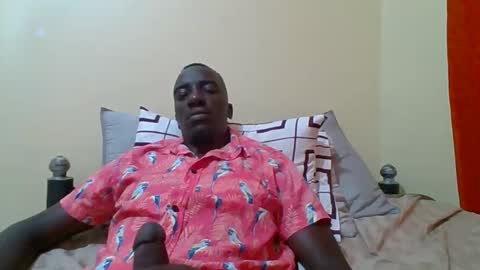 Zlatann2012 online show from 8, 11, 2025