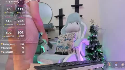 zoe_37 online show from 27, 12, 2024