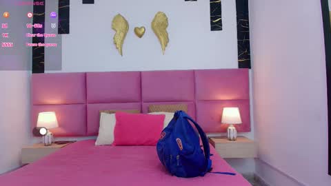 zoe_aitanaa online show from 24, 2, 2026