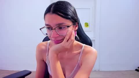 Zoe online show from 28, 2, 2025