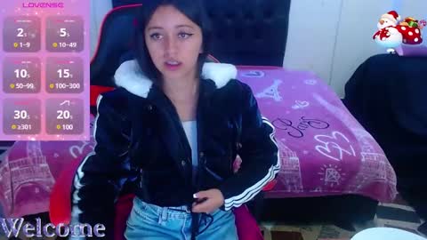 Z O E online show from 5, 1, 2025