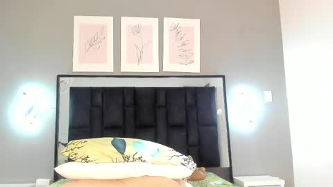 zoe_curvyy online show from 5, 6, 2026