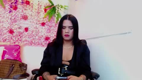 zoe_hecate online show from 4, 10, 2025