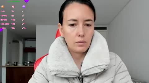 Snapshot of zoe_jeane_beker chatting on 29, 6, 2026 ZOE online show from 29, 6, 2026