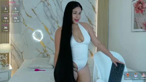 Snapshot of zoe_longhair chatting on 20, 5, 2026 zoe_longhair online show from 20, 5, 2026