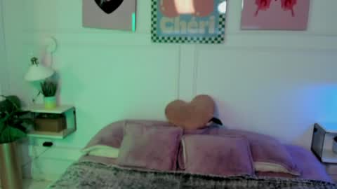 Zoe Lynch online show from 16, 4, 2026