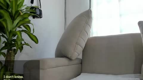 Snapshot of zoe_maddison19 chatting on 19, 9, 2025 zoe_maddison19 online show from 19, 9, 2025