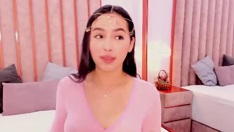 Snapshot of zoe_monrow chatting on 17, 6, 2026 Zoe Monrow online show from 17, 6, 2026