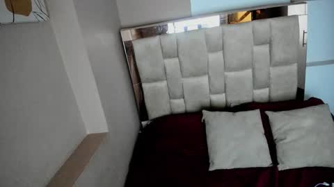 zoe_moreau online show from 7, 11, 2025