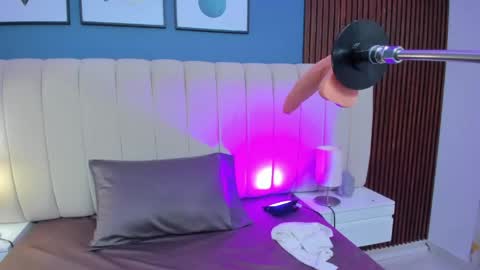 zoe_scarlet online show from 18, 4, 2026