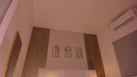 Hi guys i am Zoe  online show from 26, 2, 2026