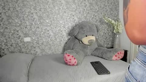 Snapshot of zoe_velez_ chatting on 14, 1, 2026 Zoe online show from 14, 1, 2026