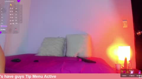 Snapshot of zoe_white__ chatting on 25, 9, 2025 Zoe online show from 25, 9, 2025