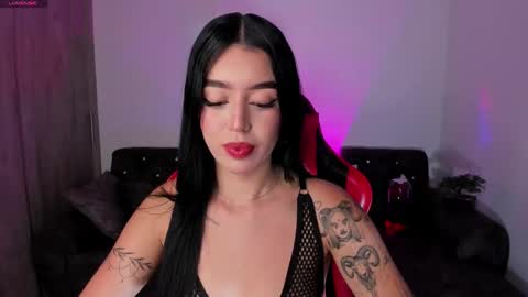  zoee jackson online show from 21, 12, 2025