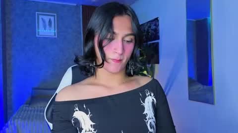 Snapshot of zoee_kiss_ chatting on 3, 7, 2026 ZOE online show from 3, 7, 2026