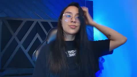 Zoe 3 online show from 28, 2, 2026