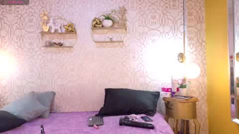 Snapshot of zoeecarter_ chatting on 18, 6, 2026 zoeecarter_ online show from 18, 6, 2026