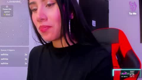 Laura  online show from 18, 7, 2026
