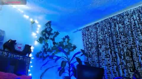 zoemi online show from 11, 1, 2025