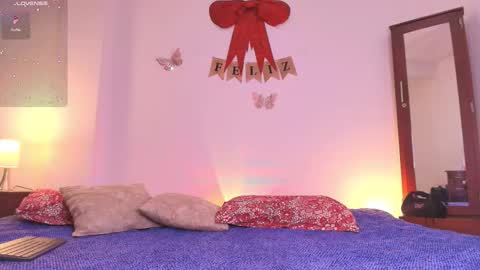 Snapshot of zoemonroe7 chatting on 26, 3, 2026 lia monroe online show from 26, 3, 2026
