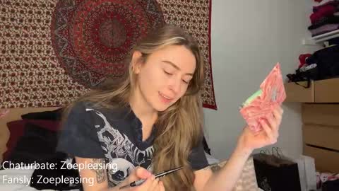 zoepleasing online show from 12, 9, 2025