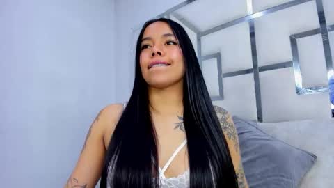 ZoeSwam online show from 21, 10, 2025