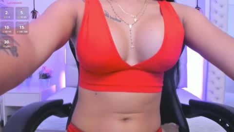 Snapshot of zoeth_ruiz chatting on 10, 1, 2025 zoeth_ruiz online show from 10, 1, 2025