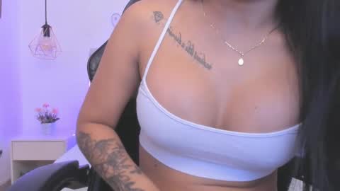 Snapshot of zoeth_ruiz chatting on 6, 3, 2025 zoeth_ruiz online show from 6, 3, 2025