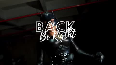 zoevidal_ online show from 25, 1, 2025