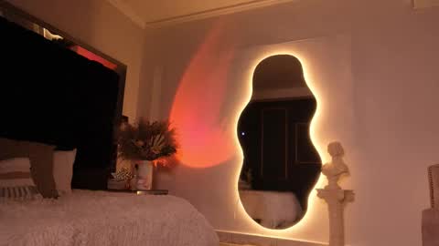 zoevidal_ online show from 6, 11, 2025