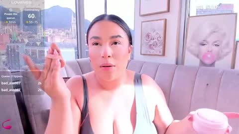 zoey thommpson online show from 8, 10, 2025