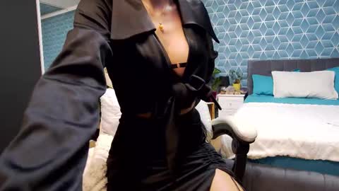 Zoey online show from 9, 11, 2025