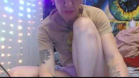 Snapshot of zoeyportland chatting on 17, 7, 2026 Zoey Portland online show from 17, 7, 2026
