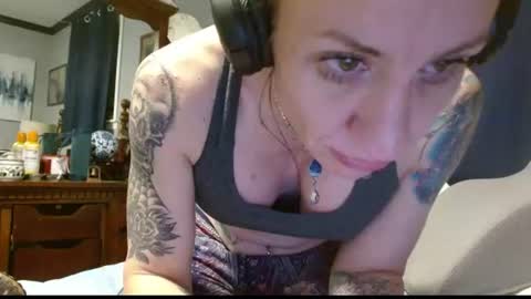 Snapshot of zoeyportland chatting on 18, 7, 2026 Zoey Portland online show from 18, 7, 2026