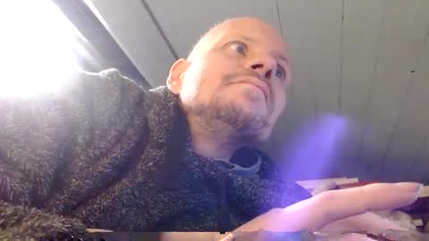 zolexthomas online show from 9, 3, 2025