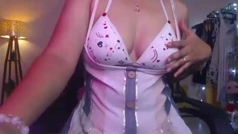 Snapshot of zonayesha chatting on 20, 9, 2025 Zona online show from 20, 9, 2025