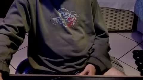 Snapshot of zsnipaz23 chatting on 11, 7, 2026 zsnipaz23 online show from 11, 7, 2026
