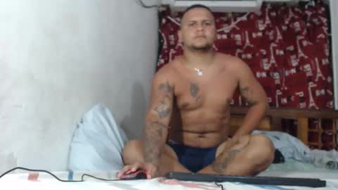 Snapshot of zues_gle25 chatting on 21, 4, 2026 zues_gle25 online show from 21, 4, 2026