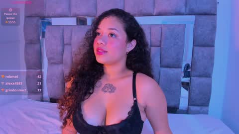 Zuly  online show from 26, 12, 2024