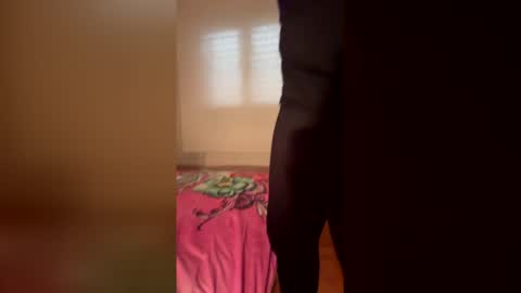 zurdineno online show from 1, 2, 2026