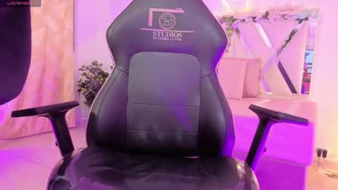 ZURY   online show from 4, 6, 2026