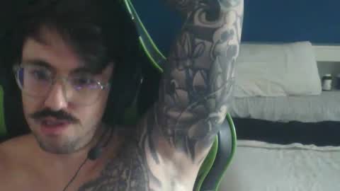 Snapshot of zusta10 chatting on 20, 4, 2026 zusta10 online show from 20, 4, 2026