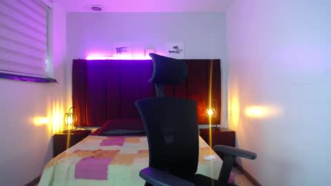 Zuzana21 online show from 17, 12, 2024