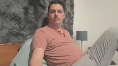 Artnoyz Shower online show from 15, 11, 2025