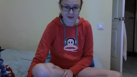 Zyuhre online show from 6, 10, 2025