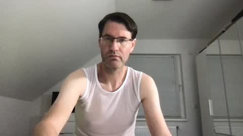 zzz123_cam online show from 19, 10, 2025